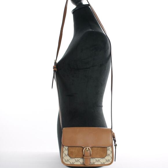 Michael Kors Signature Messenger Bag - Picture 7 of 8